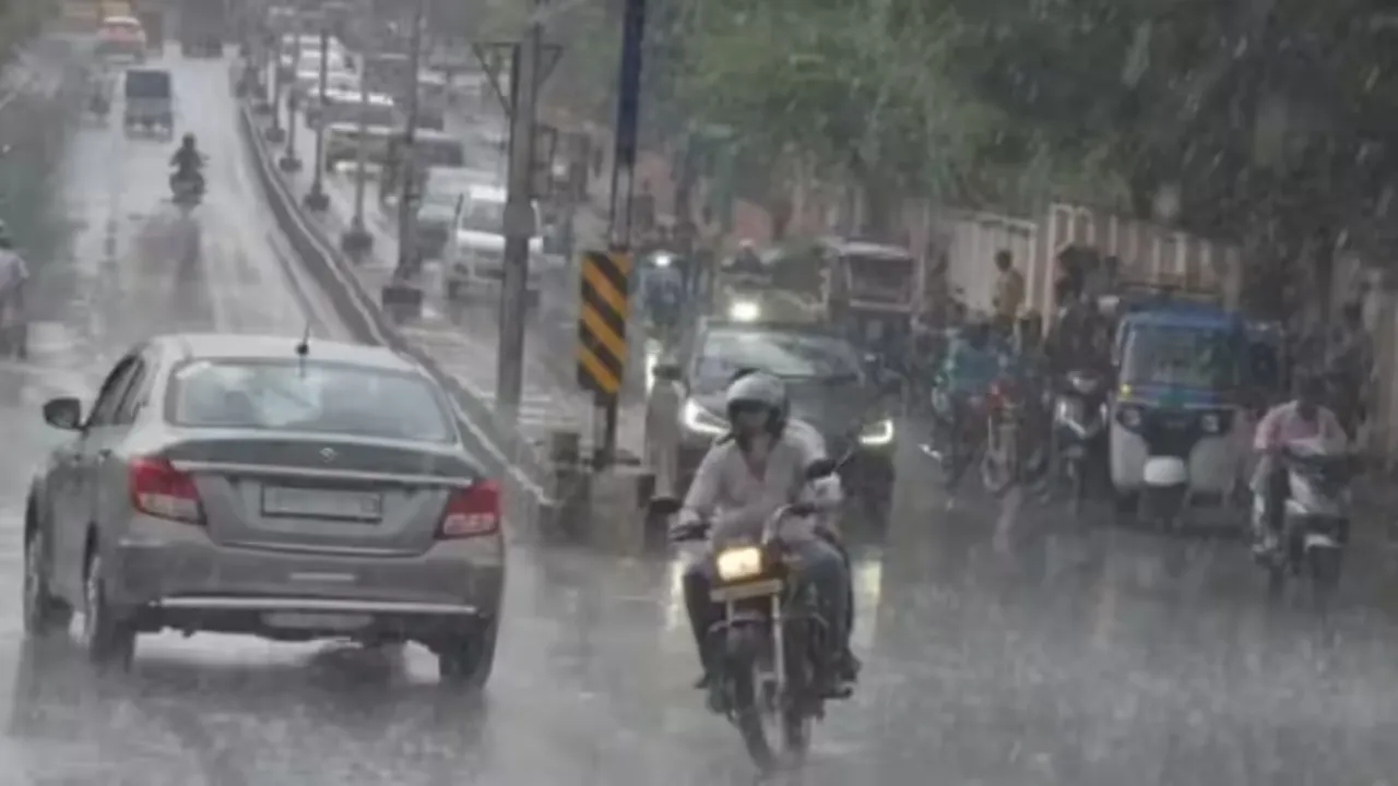 CG Weather Update: छत्तीसगढ़ में बारिश का दौर जारी, उत्तरी जिलों में भारी बारिश की चेतावनी, IMD ने जारी किया अलर्ट